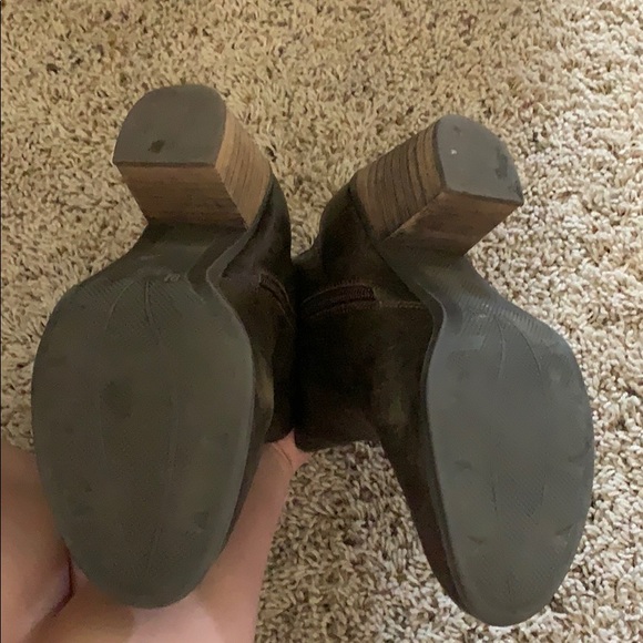 Booties - Picture 5 of 5